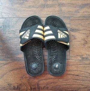 MEN'S SLIDES ADIDAS SIZE 8 GREAT CONDITION OVERALL